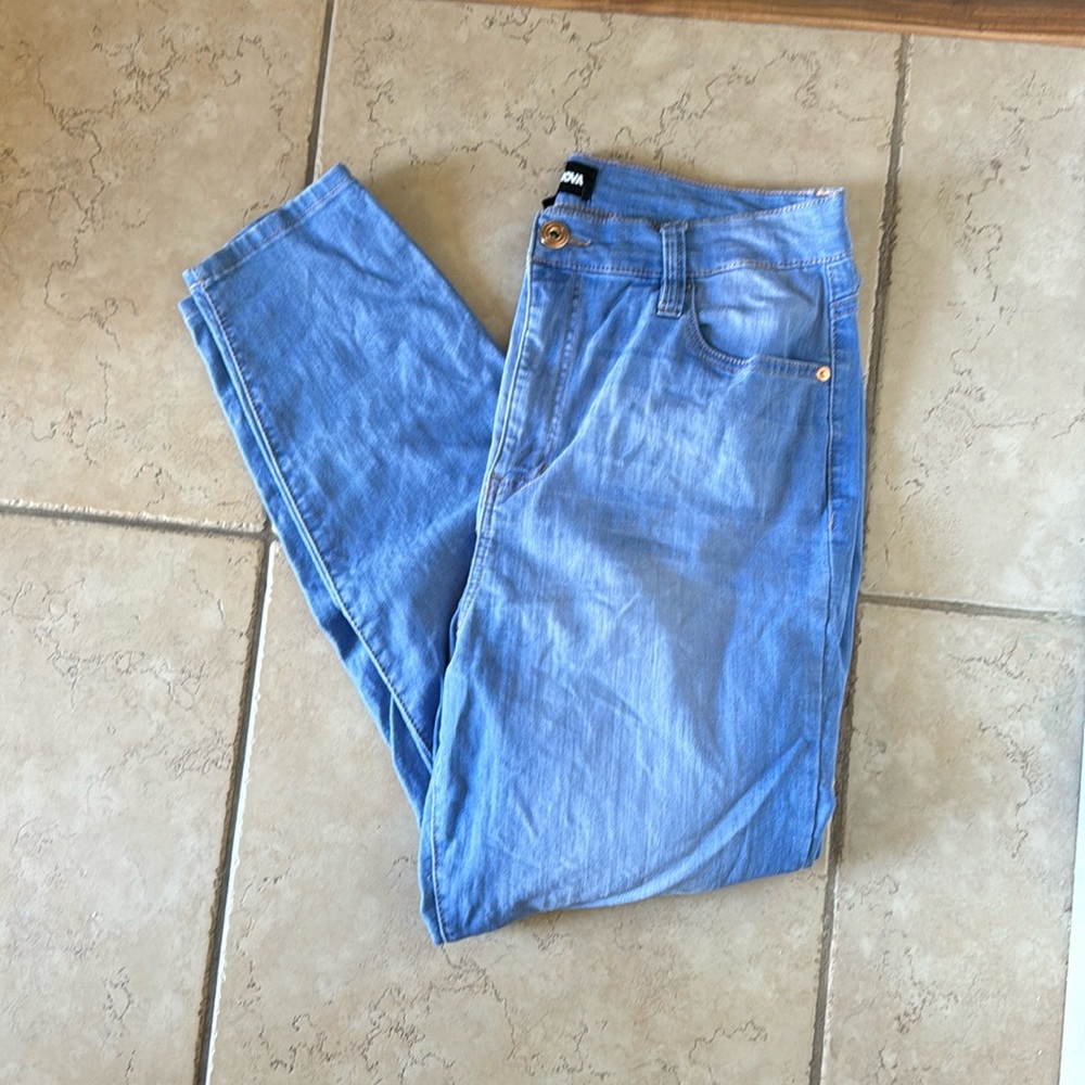 Fashion nova jeans